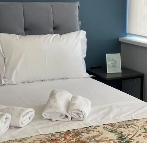 Voyage Penthouse 公寓 地拉那